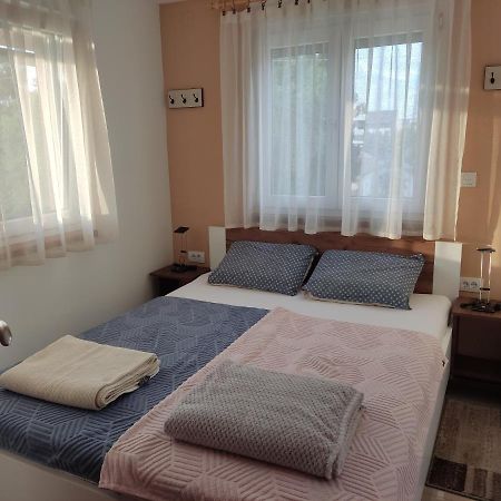 Apartmani Sladjana Novi Sad Eksteriør billede