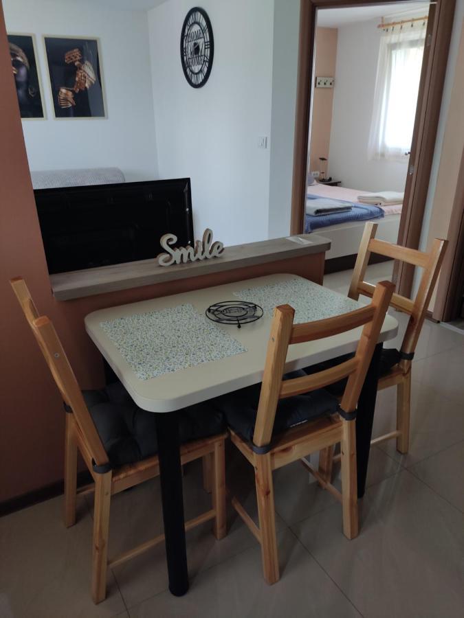 Apartmani Sladjana Novi Sad Eksteriør billede